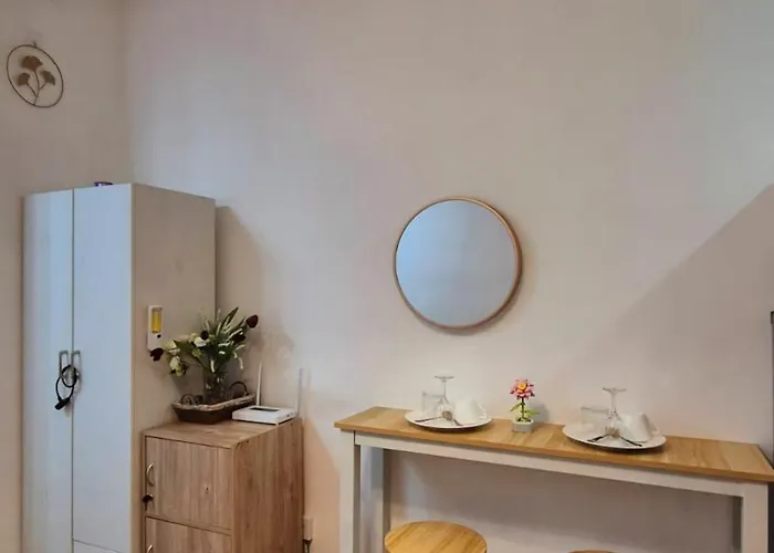 Apartment Getaway Gem In The - Ann's Residences *